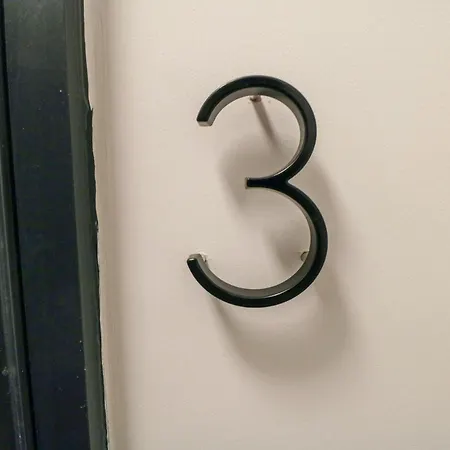 The Salthouse 3 *